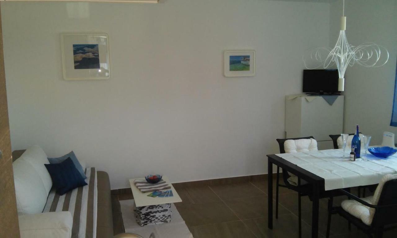 Delfin Apartamento Novigrad Istria Exterior foto